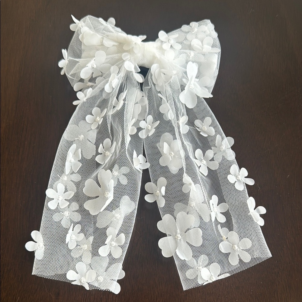 White Floral Tulle Bow Hair Clip